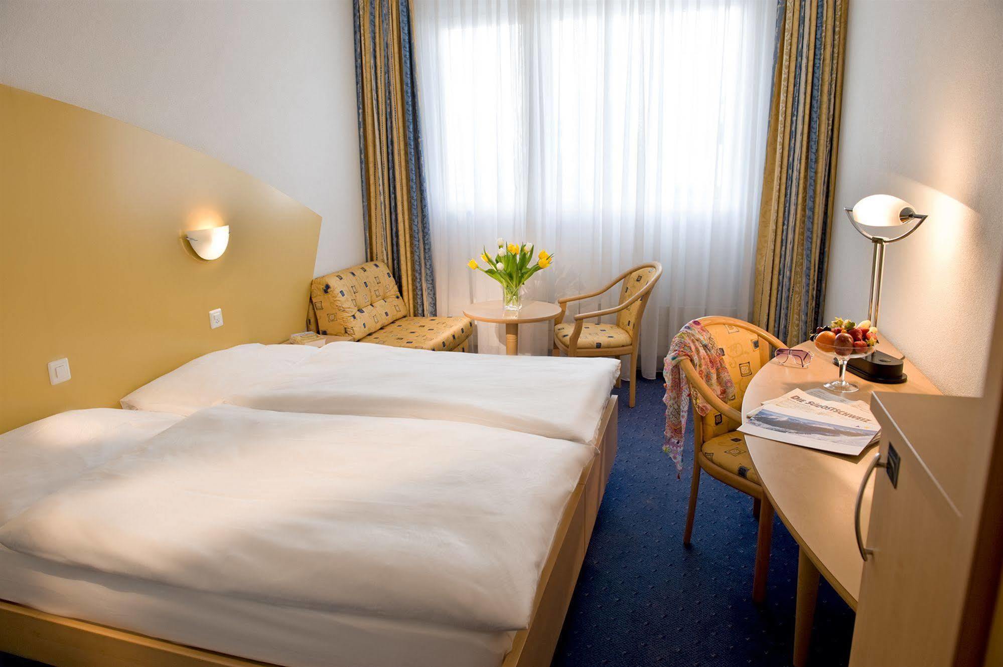 Hotel Cresta دافوس المظهر الخارجي الصورة