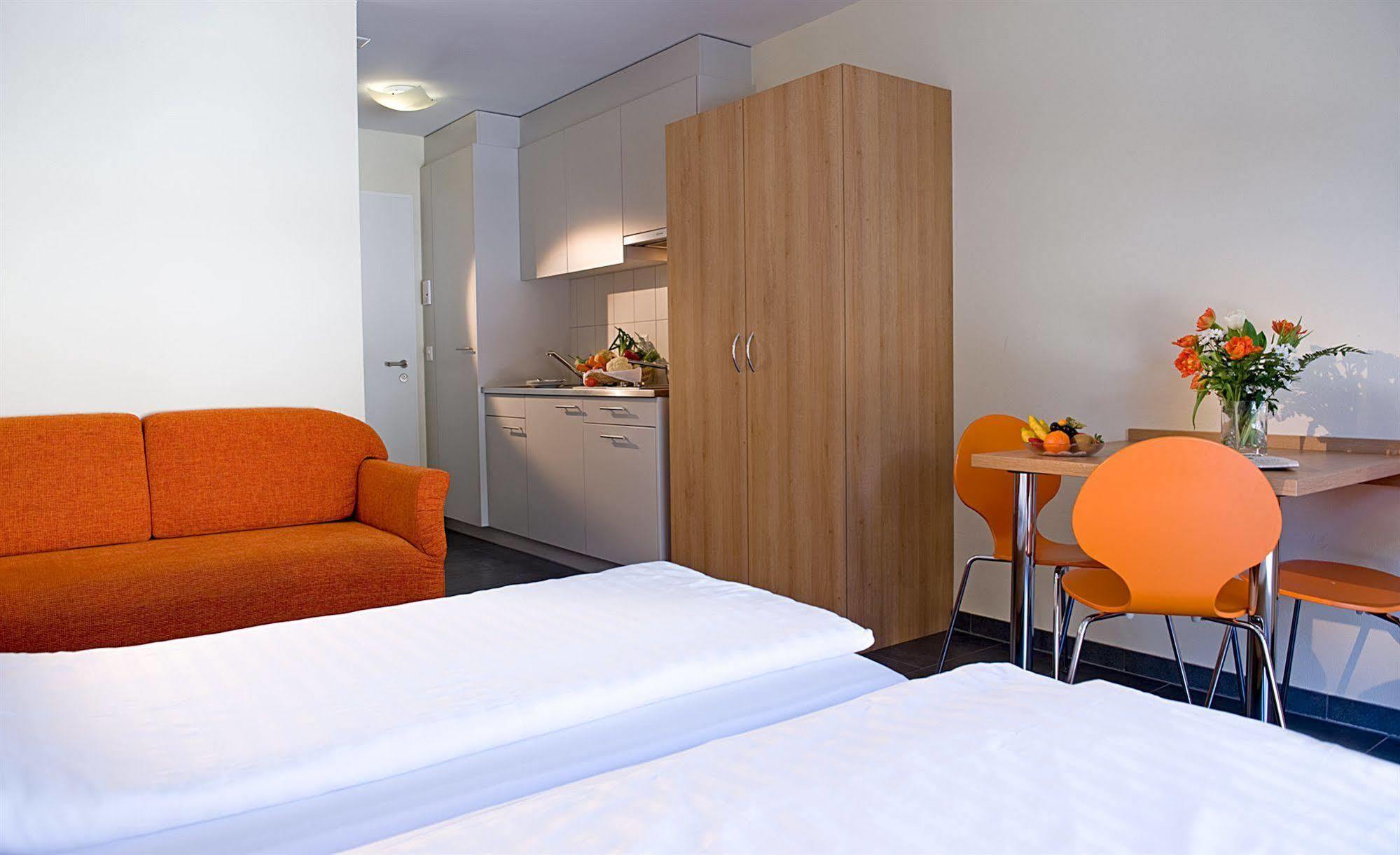 Hotel Cresta دافوس المظهر الخارجي الصورة