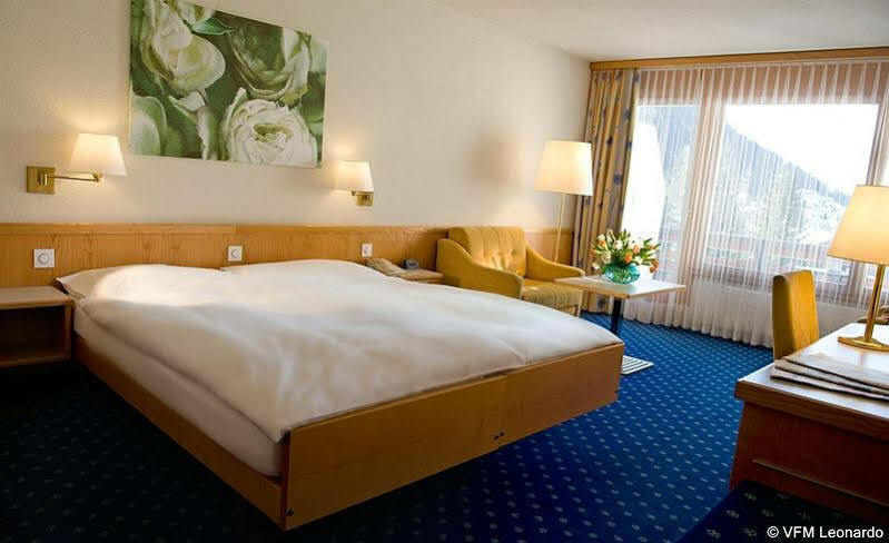 Hotel Cresta دافوس المظهر الخارجي الصورة